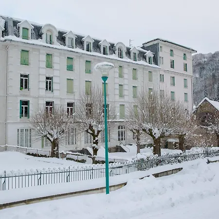 Apartment Appart' D'artiste Avec Sauna. Le Mont-Dore